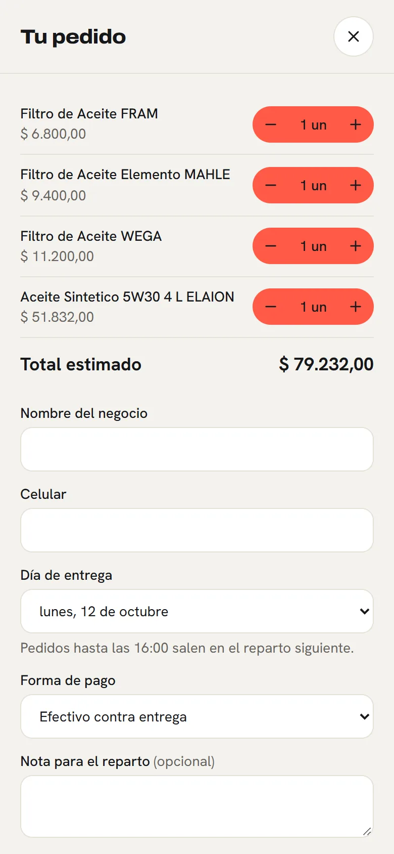 Eligen entrega y forma de pago: pantalla de la tienda de Autopartes